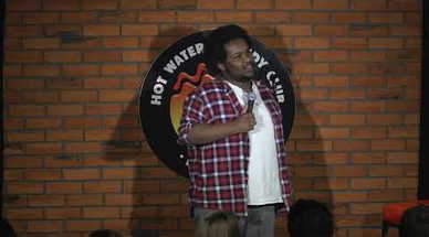 Adam Elmi LIVE at Hot Water Comedy Club