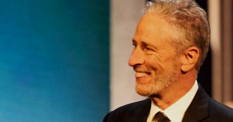 Jon Stewart galardonado con el premio Mark Twain
