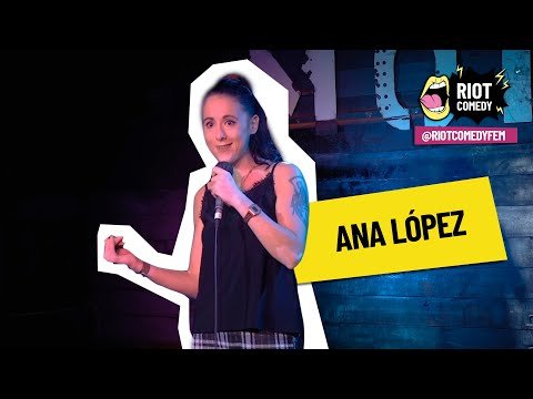 No quiero matar a mis padres | Ana López (Riot Comedy)